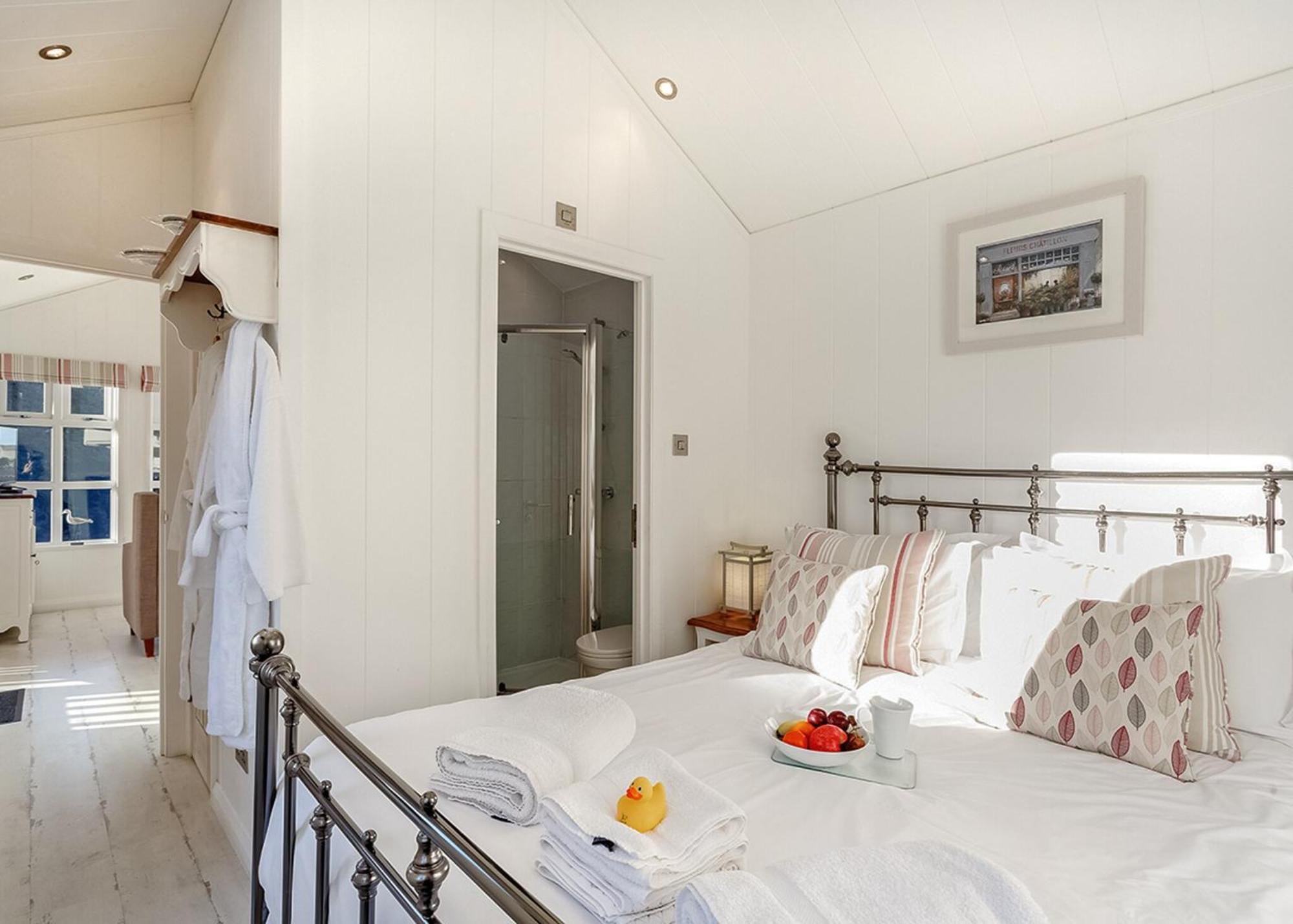 Beach Cove Coastal Retreat Ilfracombe Oda fotoğraf