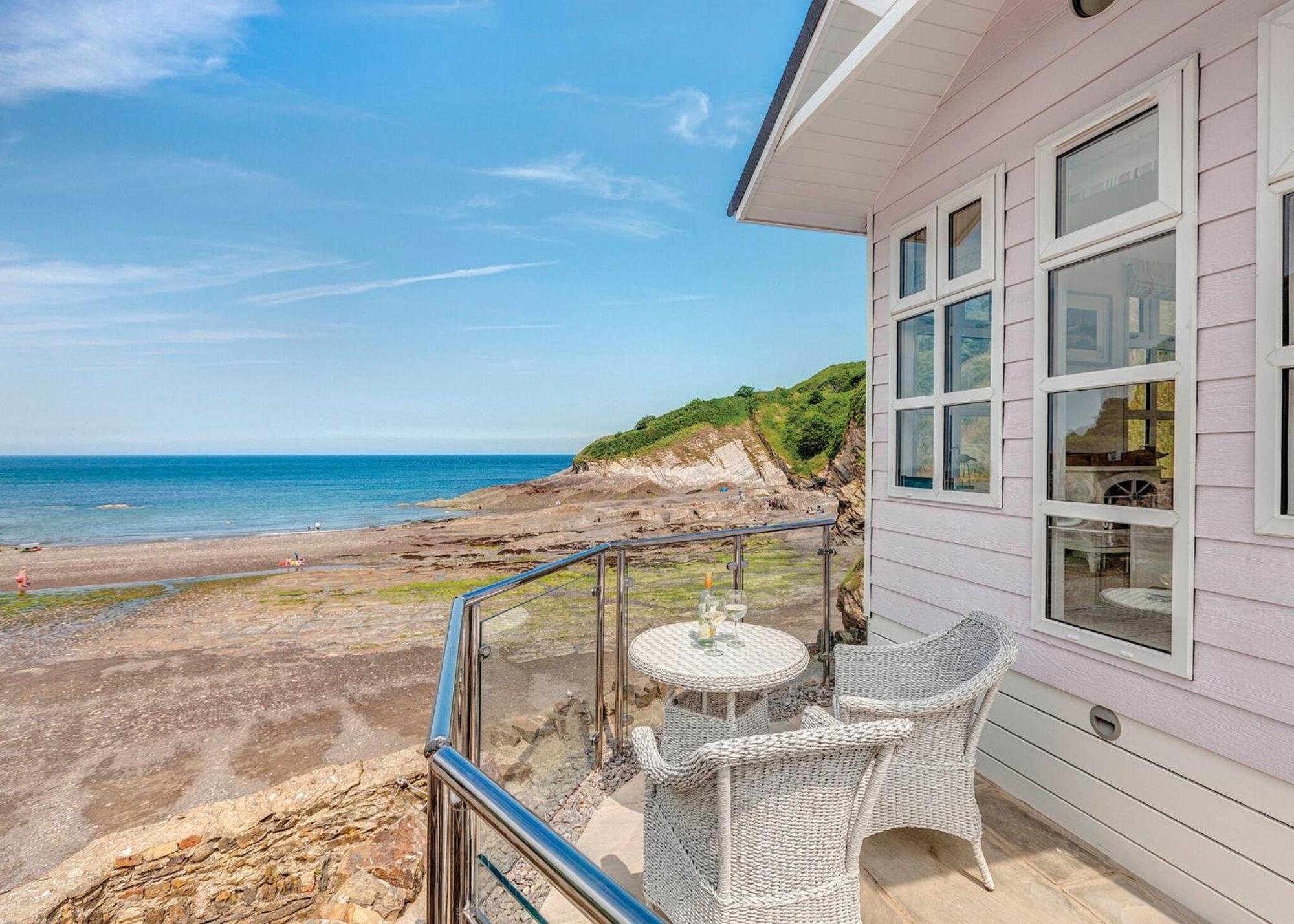 Beach Cove Coastal Retreat Ilfracombe Oda fotoğraf